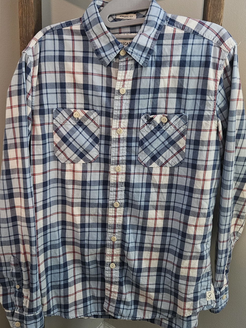 American Eagle Outfitters Blue, White & Red Plaid Button-Down Shirt